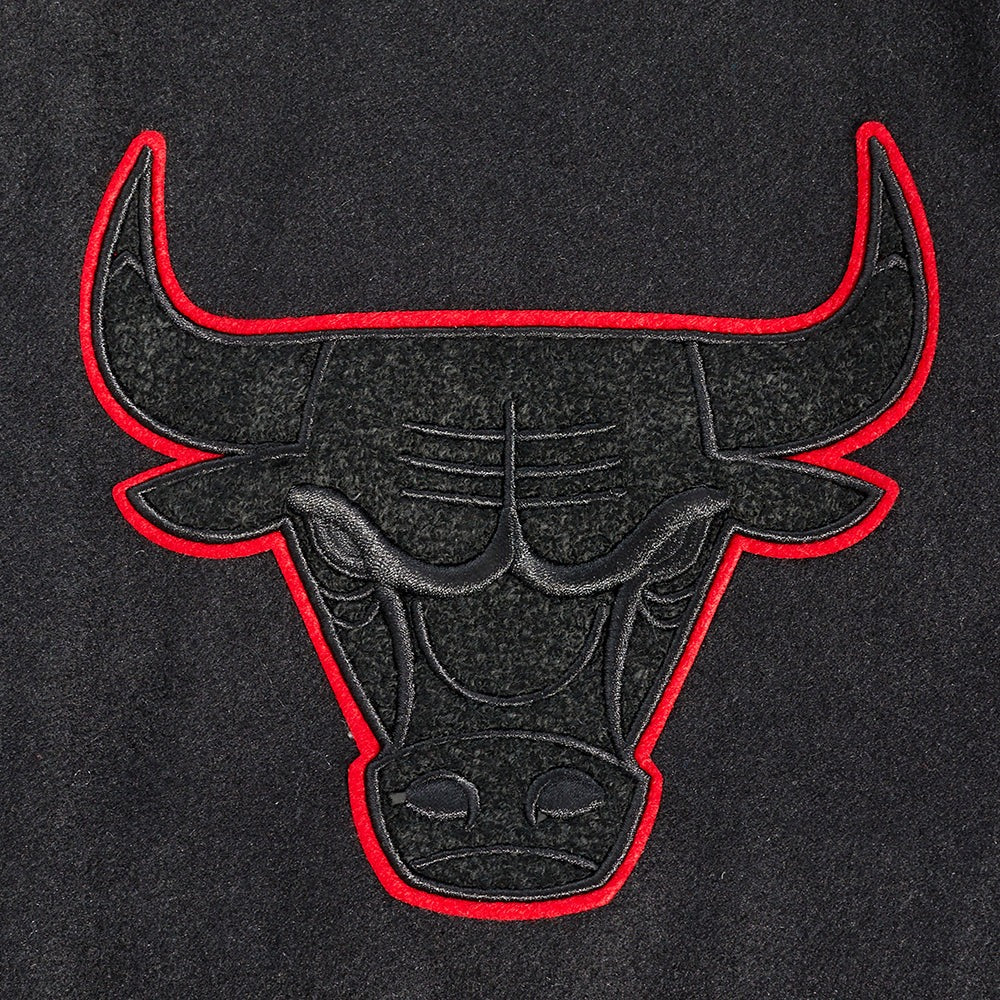 NBA CHICAGO BULLS OLD ENGLISH MEN'S RIB WOOL VARSITY JACKET